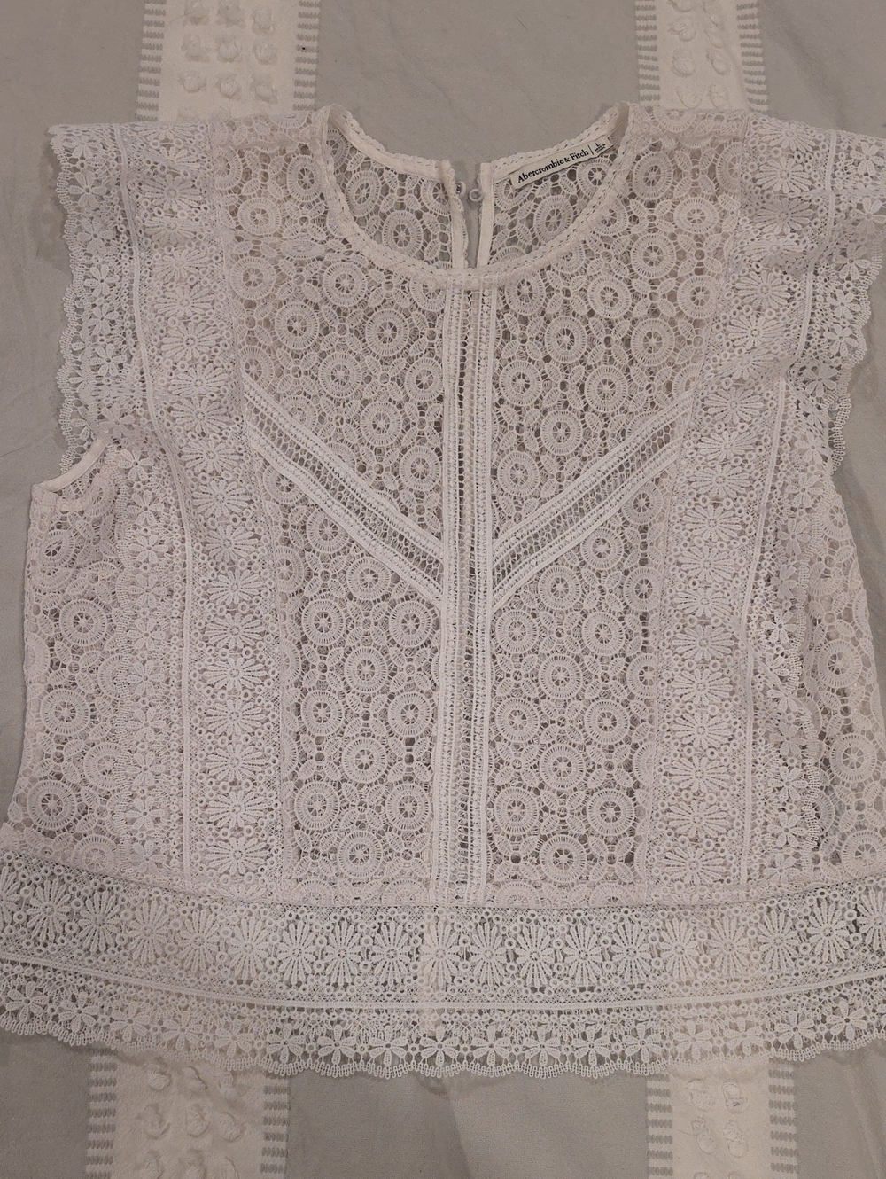 Abercrombie & Fitch Ivory Crochet Lace Flutter Sleeve Top